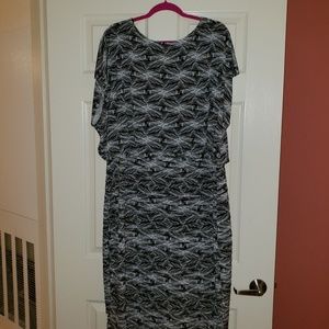 22W Black & White Midi Cocktail/ Bodycon Dress